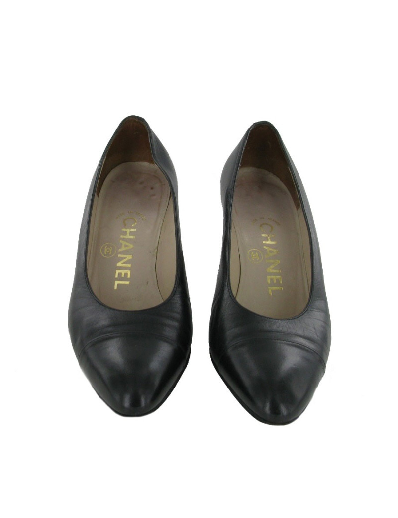 Mythiques escarpins CHANEL