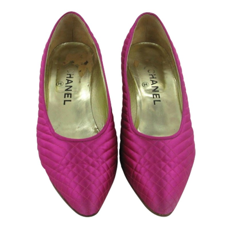 Women's Pink Patent Leather Slip On Pumps