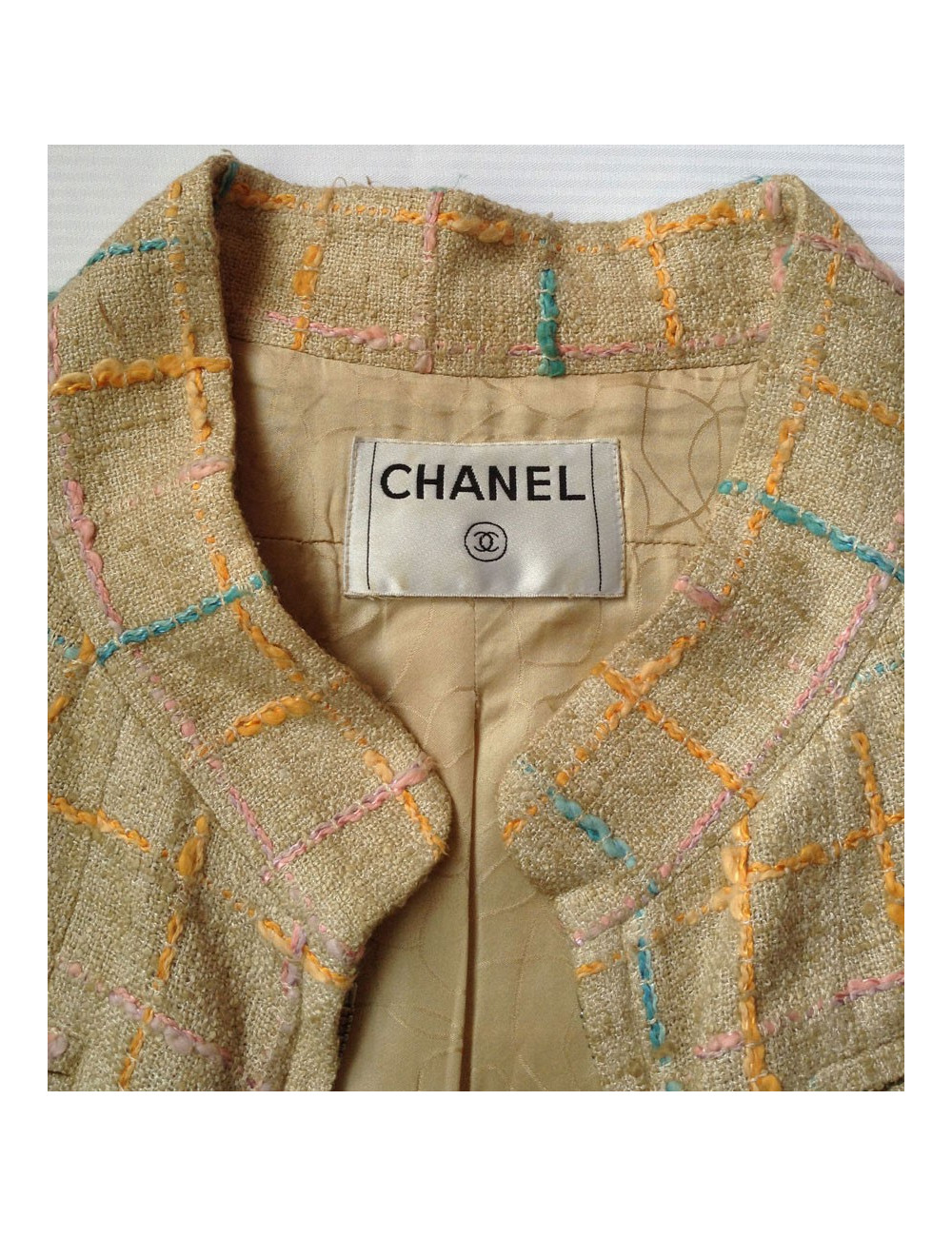 Manteau CHANEL en tweed beige