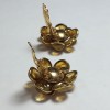 Boucles d'oreille clips MARGUERITE DE VALOIS fleur en pâte de verre ambre