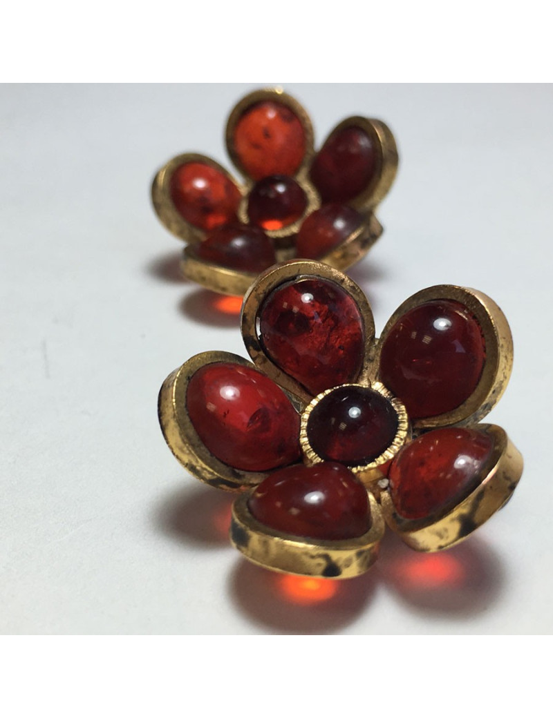xxx Boucles d'oreille clips MARGUERITE DE VALOIS fleurette en pâte de verre rouge ambré