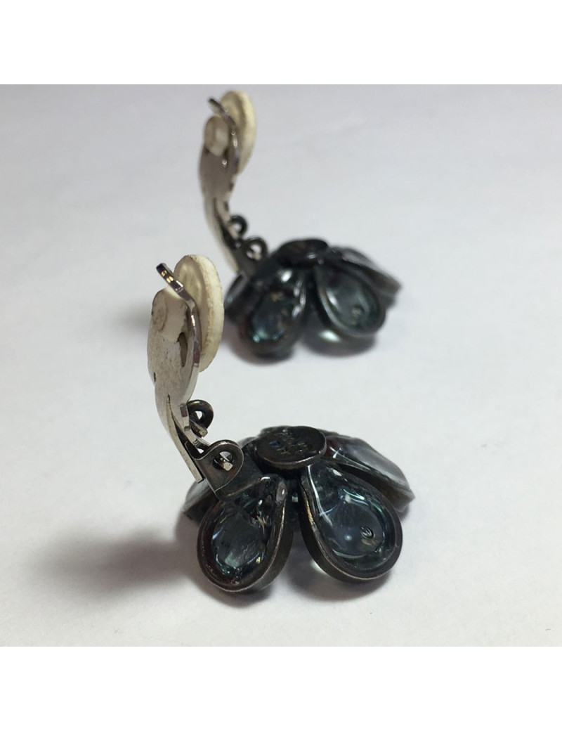 xxx Boucles d'oreille clips MARGUERITE DE VALOIS fleurette en pâte de verre anthracite transparent