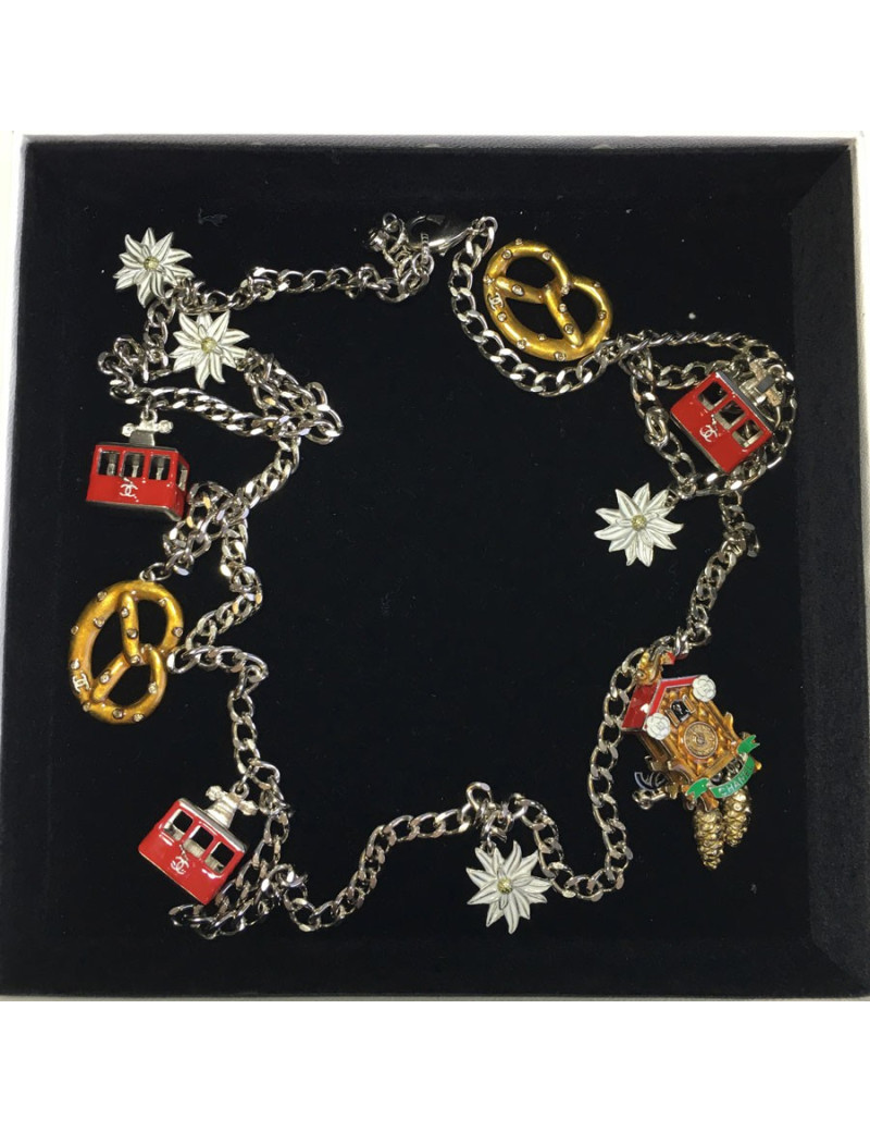 xxx Sautoir CHANEL collection Paris-Salzburg