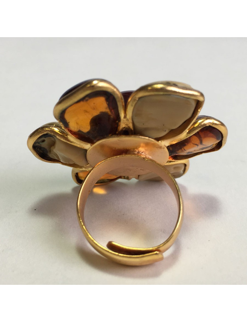 Ring Margaret of VALOIS T51 flower glass amber and beige paste mixed up