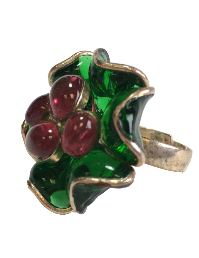 MARGUERITE DE VALOIS T 56 flower ring in green and pink molten glass