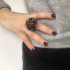 MARGUERITE DE VALOIS T 56 flower ring in green and pink molten glass