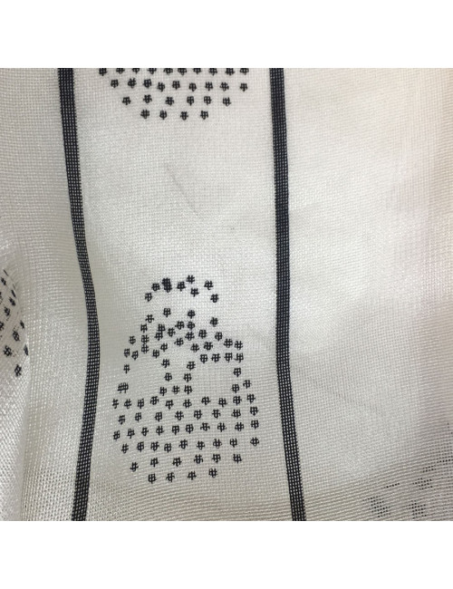 Étole Alexander McQueen en soie ivoire