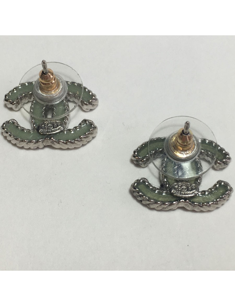 Earrings nails CHANEL CC in silver metal and resin green celadon