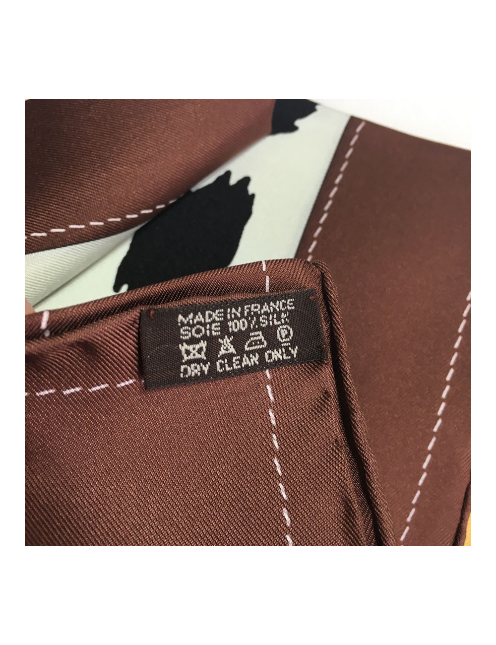 HERMÈS 'Madame Monsieur' scarf in ivory silk and brown border