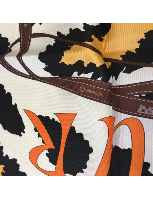 HERMÈS 'Madame Monsieur' scarf in ivory silk and brown border
