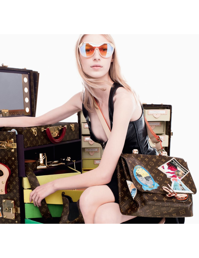 Sacoche LOUIS VUITTON monogram série limitée