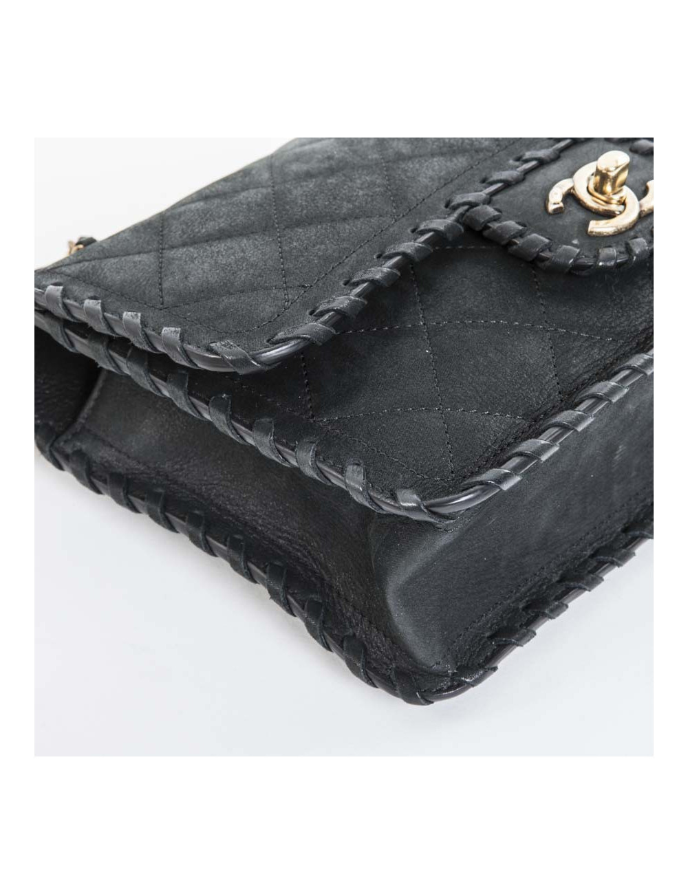 CHANEL dark green quilted leather bag