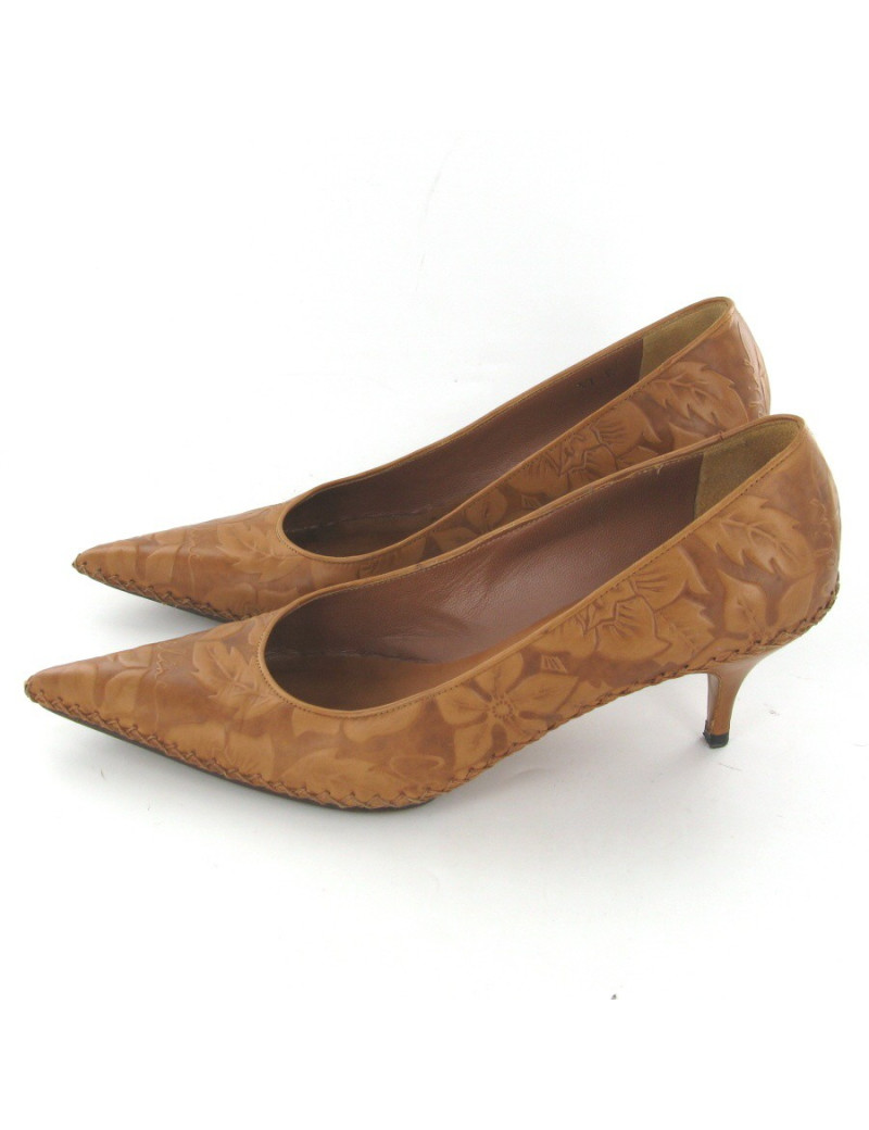 Escarpins T37 CELINE cuir embossé marron