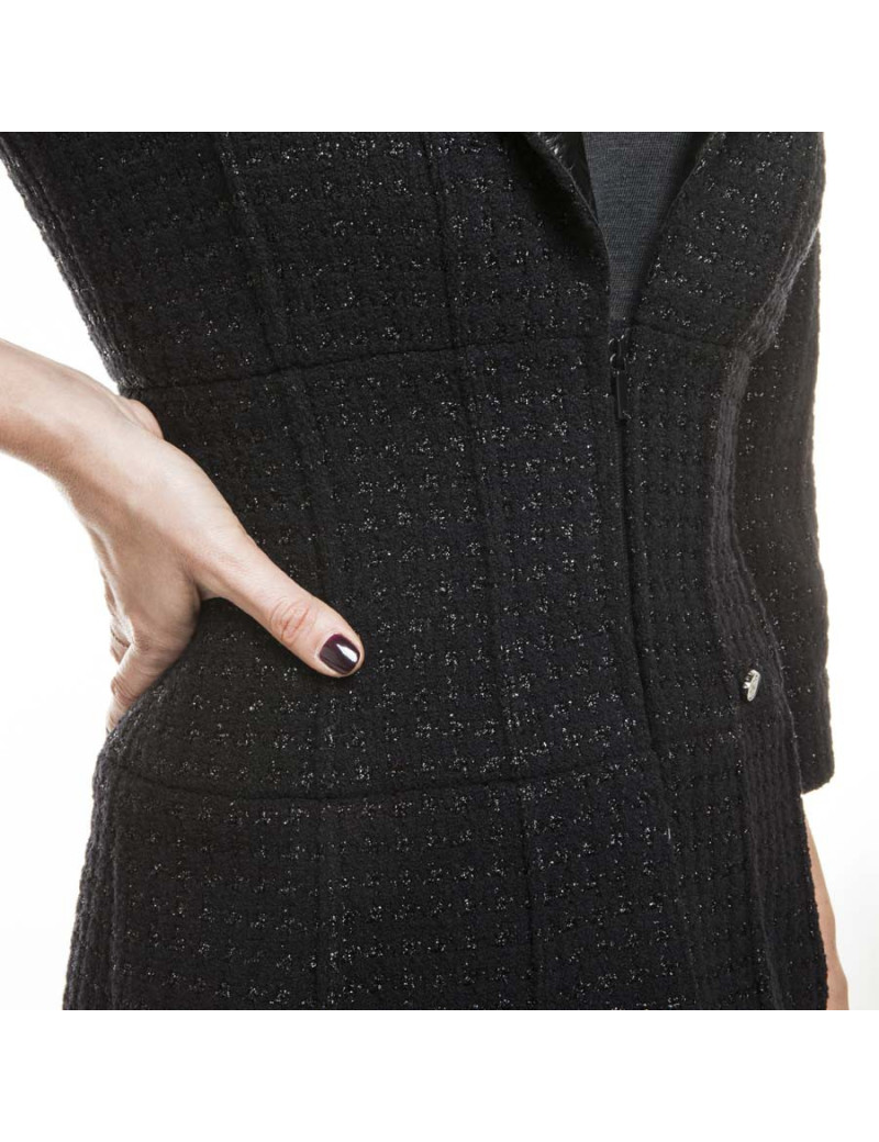 CHANEL T 36 black shiny threads and black tweed jacket