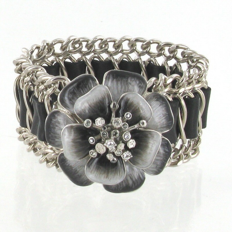 CHANEL Camélia bracelet glass paste, silver chain ring and black leather -  VALOIS VINTAGE PARIS