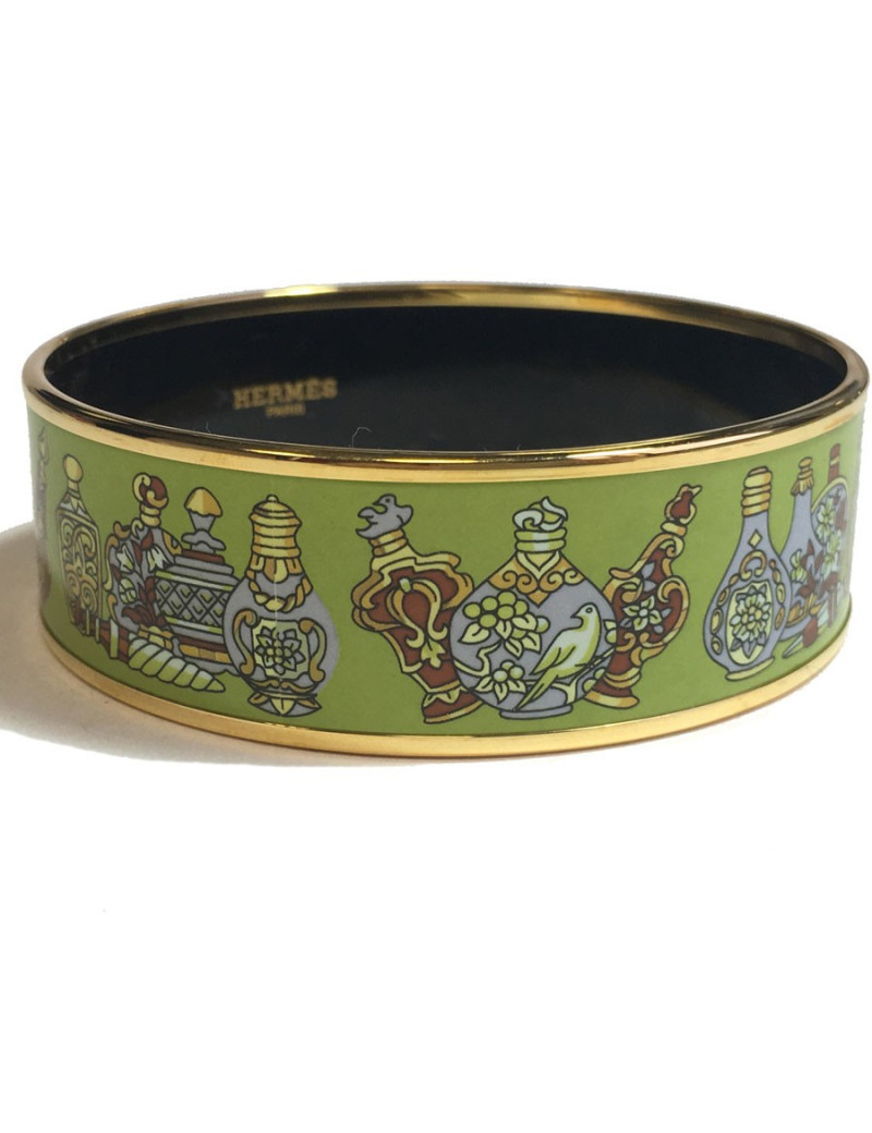 Bracelet HERMES en émail vert finition plaqué or