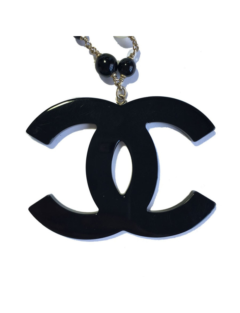 CHANEL CC pendant necklace with gilded metal, black and pearly pearls