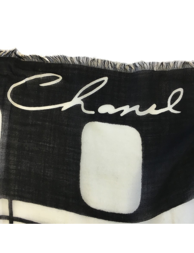 xxx Grand châle CHANEL en cachemire et soie à petites franges noir et ivoire