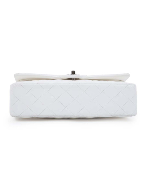 Sac timeless CHANEL cuir d'agneau blanc matelassé