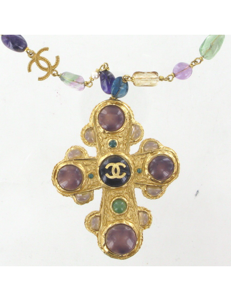 Collier CHANEL croix et perles multicolores