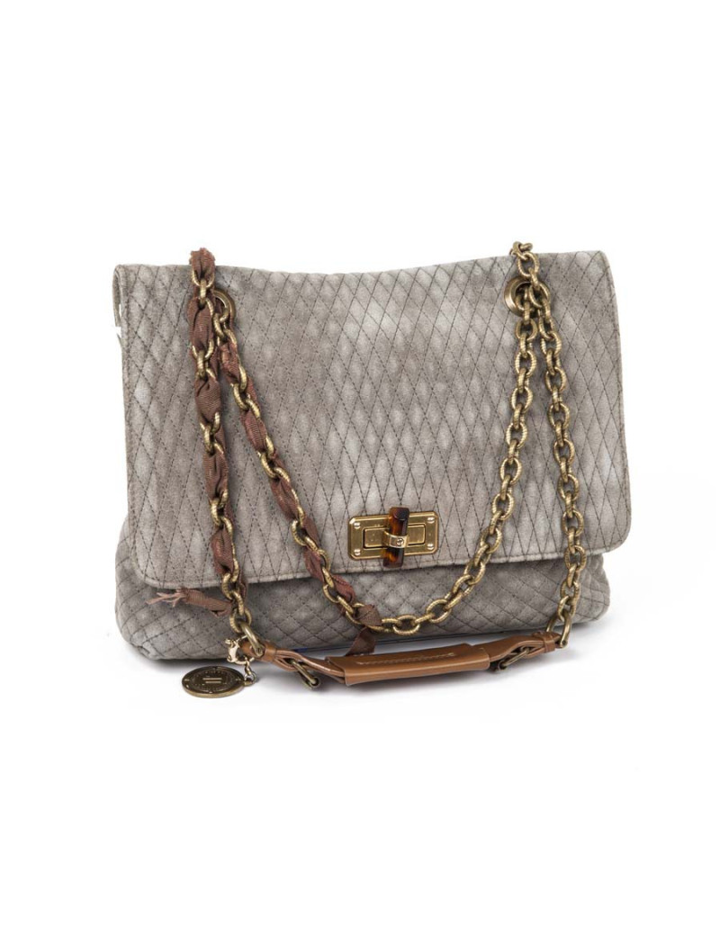 Sac LANVIN en veau velours matelassé  a faire nettoyer