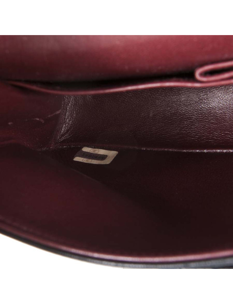 Sac Timeless CHANEL cuir d'agneau lisse matelassé noir