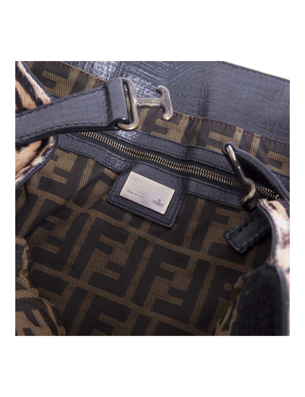 Sac FENDI poulain facon zèbre