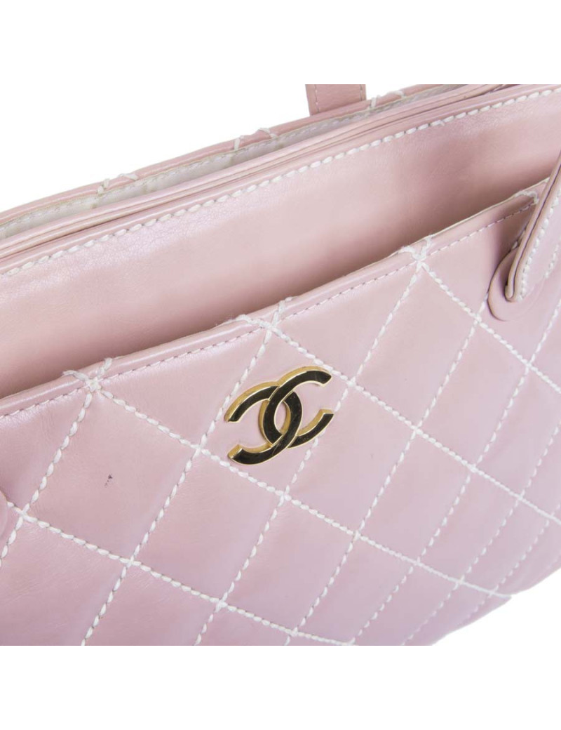 Sac CHANEL cuir matelassé rose