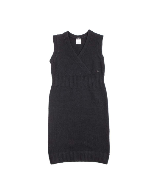 CHANEL sleeveless black cashmere dress