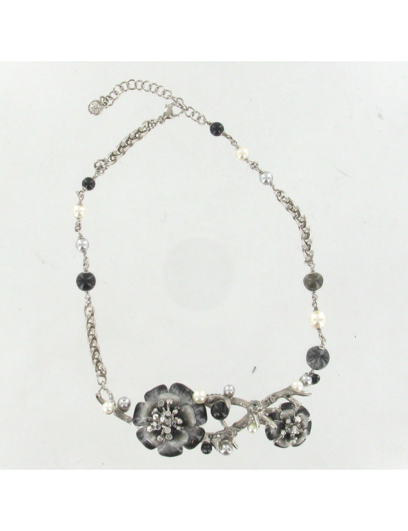 Collier CHANEL branches et camélias