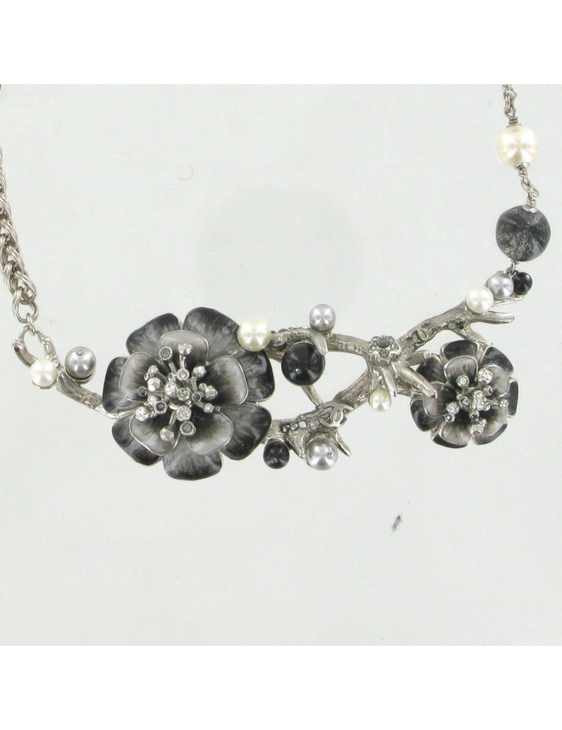Collier CHANEL branches et camélias
