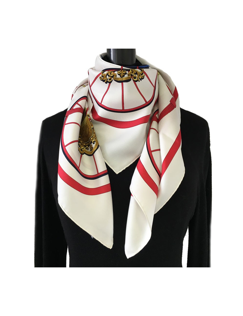 xxx Carré HERMES "Springs" en soie multicolore sur fond blanc