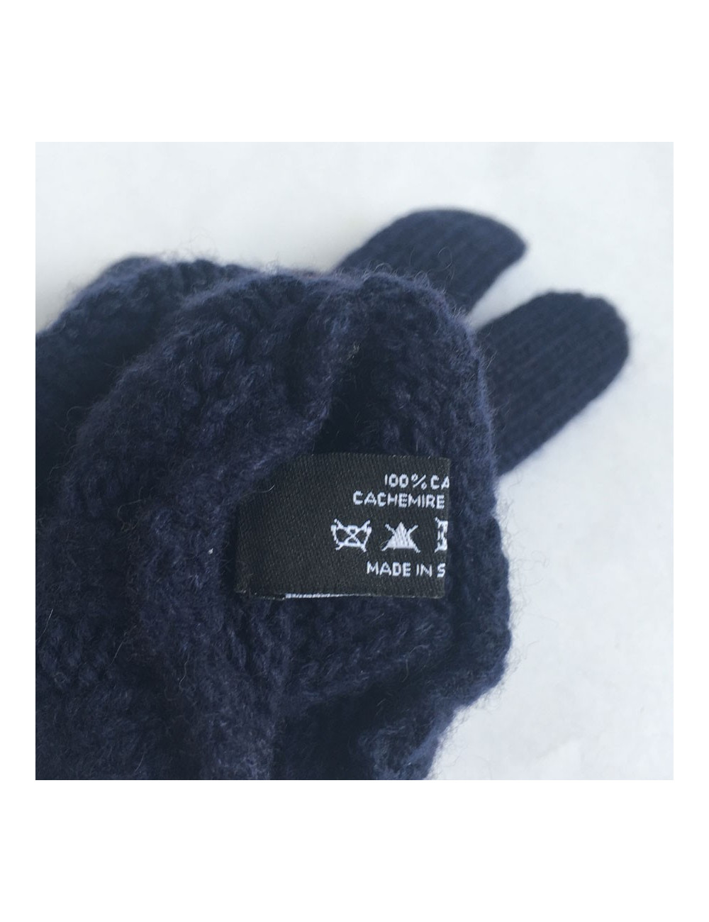  CHANEL gloves in dark blue cashmere size 7.5