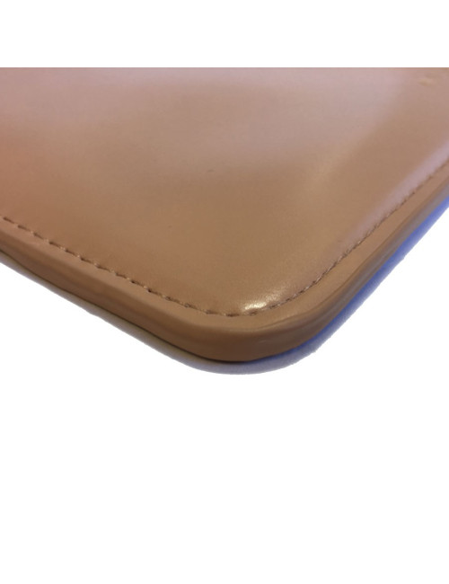 Pochette ALAIA en cuir rose poudré