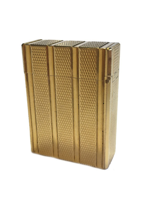 Gold-plated S.T DUPONT lighter