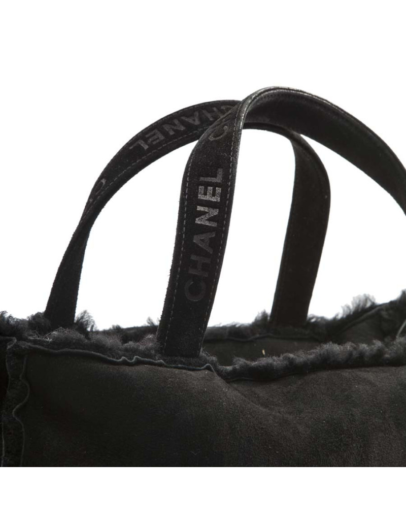 Sac cabas CHANEL peau retournée noire