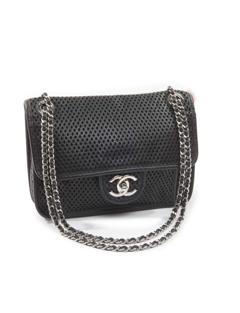 Sac CHANEL perforé cuir noir