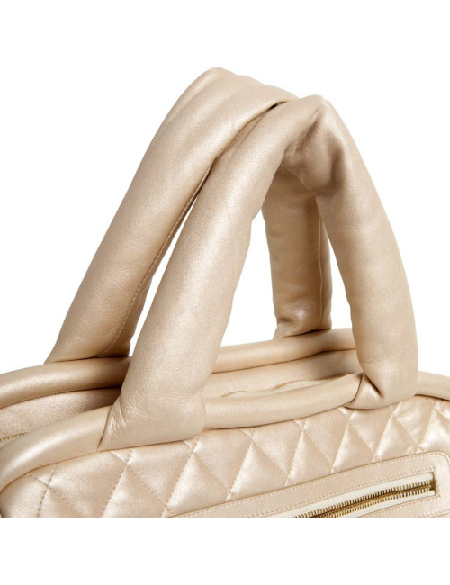 Sac cocoon CHANEL beige brillant