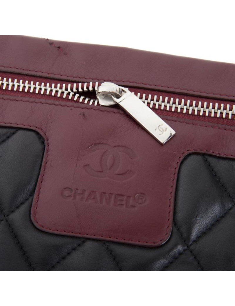 Pochette CHANEL cuir matelassé noir et bordeaux