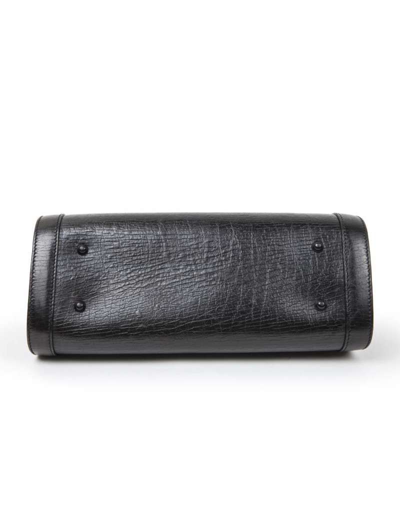 GUCCI black grained leather Vintage bamboo bag