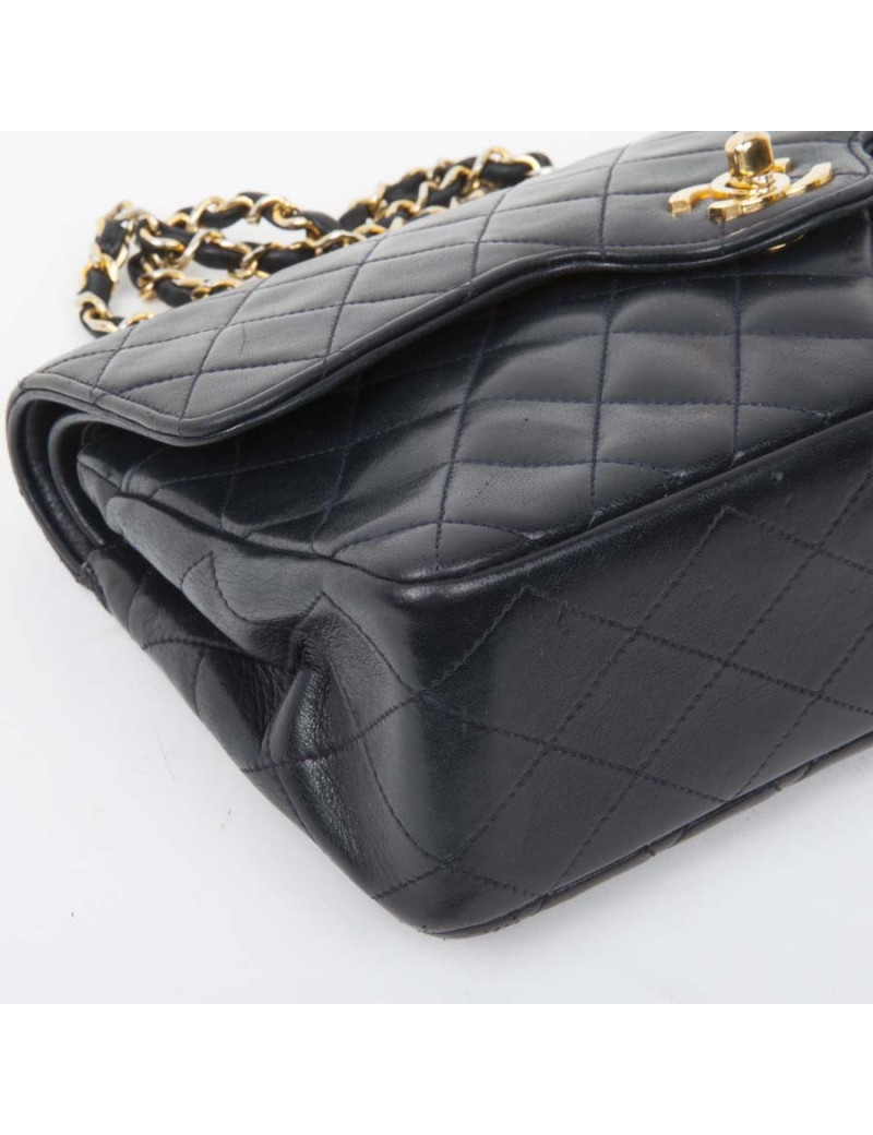 Blue quilted CHANEL bag Navy Vintage