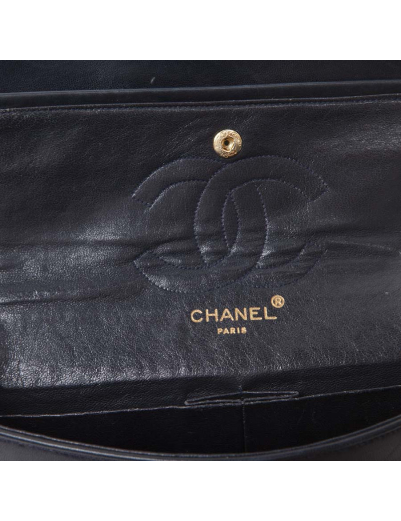 Blue quilted CHANEL bag Navy Vintage