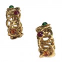 Boucles d'oreille clips créoles CHANEL en métal torsadé doré et perles de couleurs
