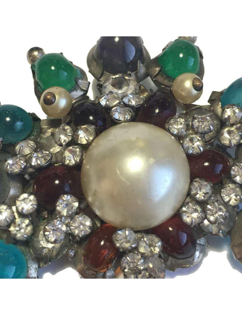 Broche couture CHANEL en pâte de verre Vintage