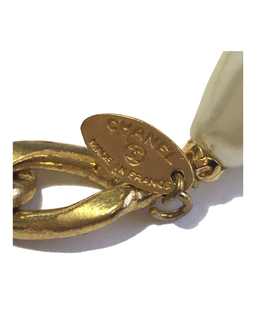 Ceinture  sautoir CHANEL vintage en perles nacrées et métal doré