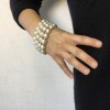 xxx Bracelet CHANEL vintage en perles nacrées