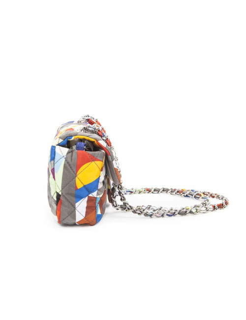 Sac CHANEL en soie motifs géométriques multicolores