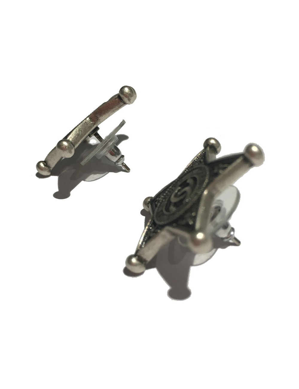 Boucles d'oreille clous d'oreilles CHANEL "Paris-Dallas" en métal argenté