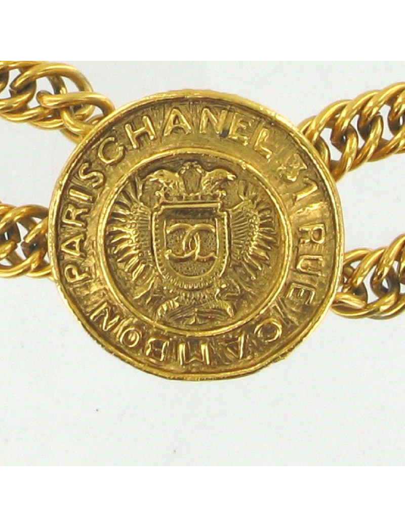 Collier CHANEL vintage médaillon rue Cambon