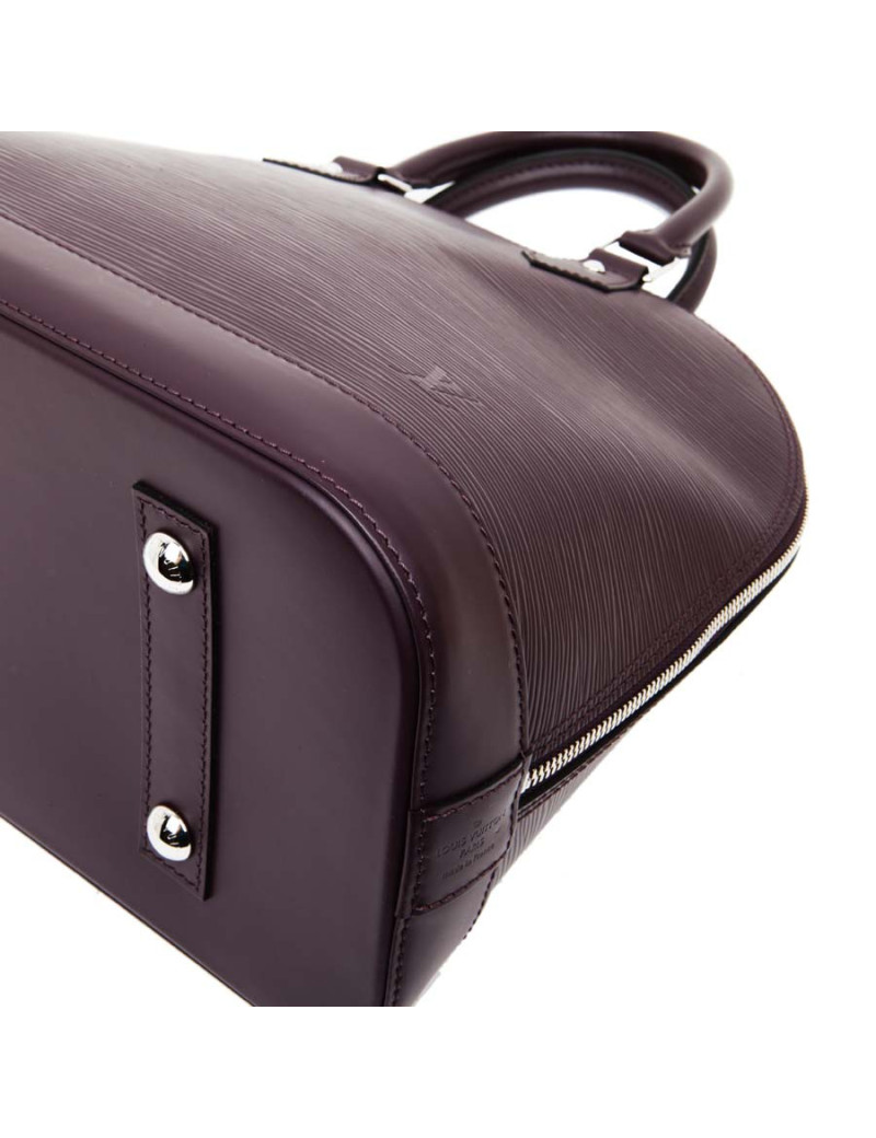 LOUIS VUITTON Alma handbag in plum epi grained cowhide leather